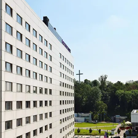 Avis - Skwer Kosciuszki 34 B Appartement *