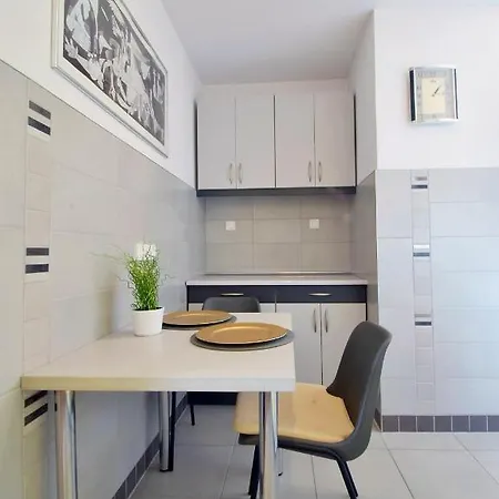 Appartement Avis - Skwer Kosciuszki 34 B